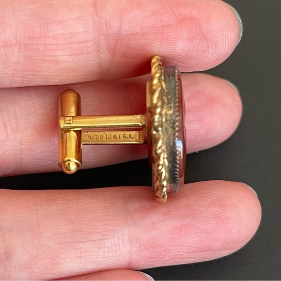 Vintage 12KT gold filled cornelian intaglio cuff links. - Picture 10 of 10